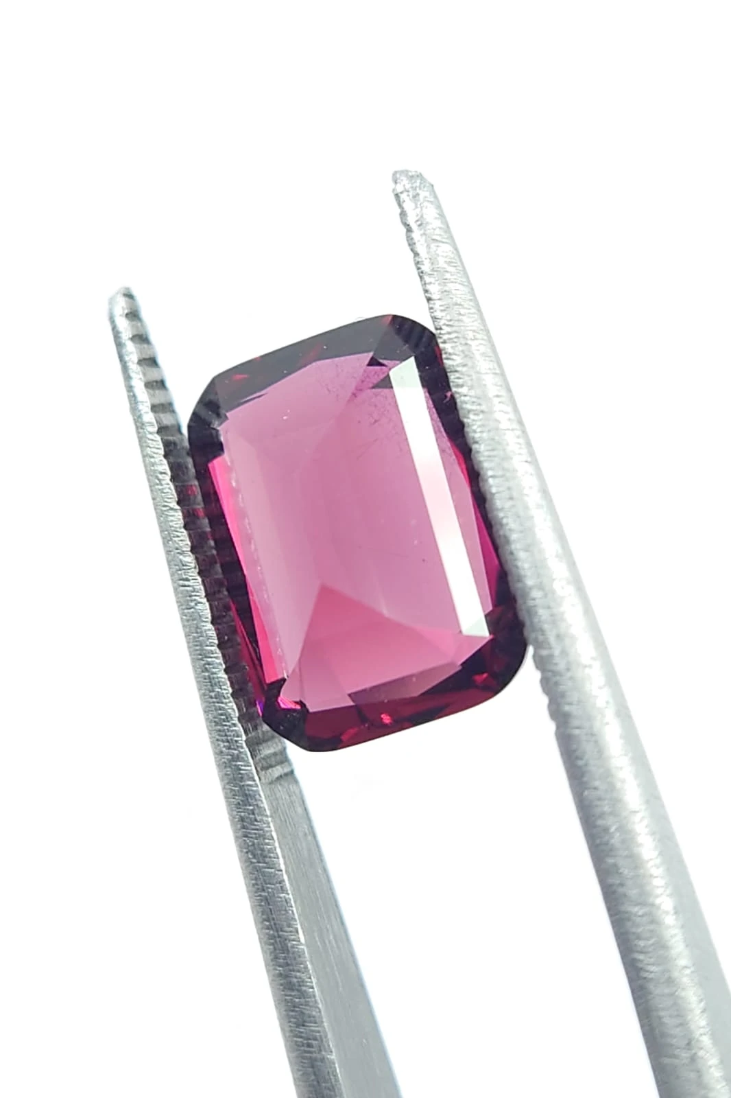 3.3ct Natural Reddish Pink Rhodolite Garnet Loose Gemstone From Tanzania — view 4